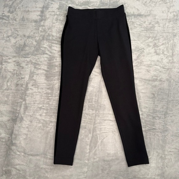 LOFT Pants - NWT LOFT‎ Petites Black Velvet Side Stripe Leggings Women's SP